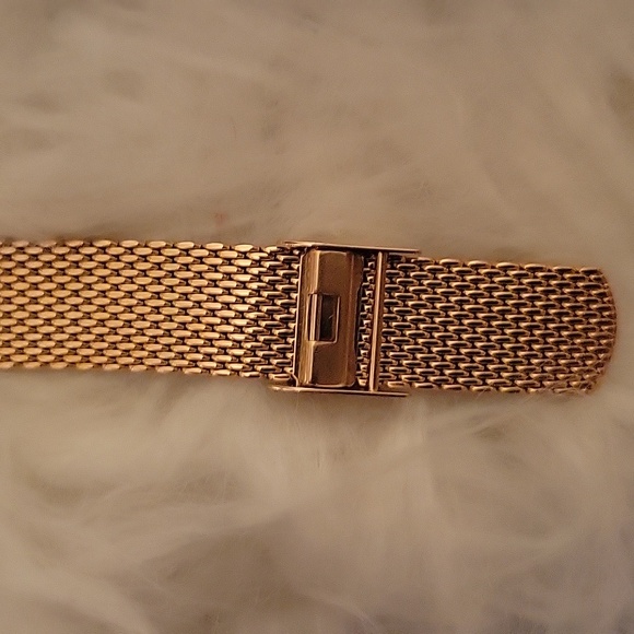 Movado Bold Mesh Women's Watch Crystal Bezel - Picture 5 of 12